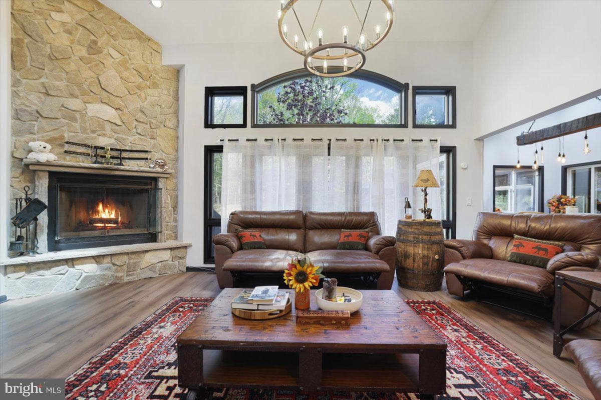 187 Sawmill Road photo 30