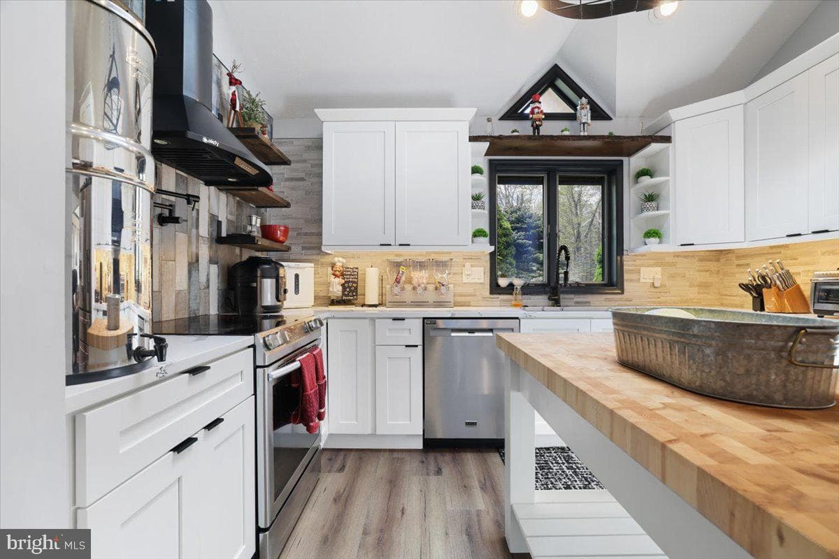 187 Sawmill Road photo 39