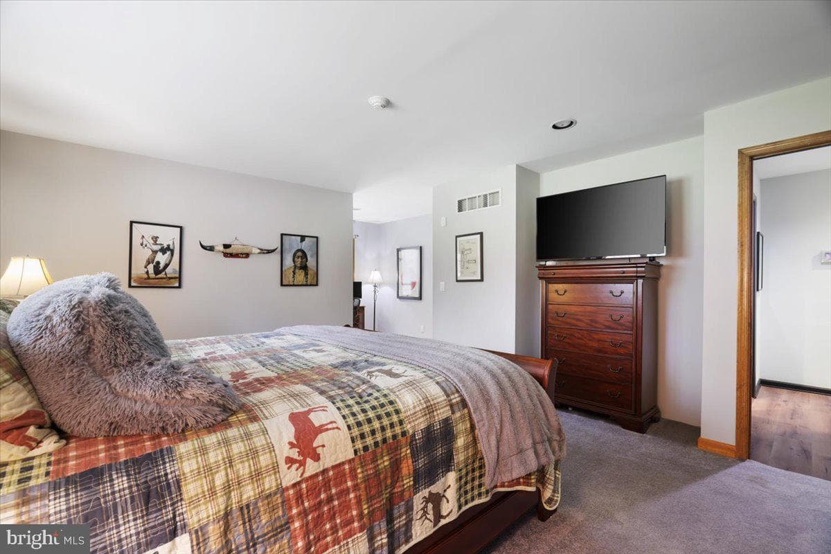 187 Sawmill Road photo 50