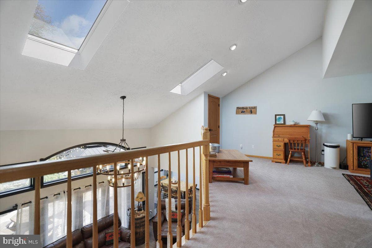 187 Sawmill Road photo 55