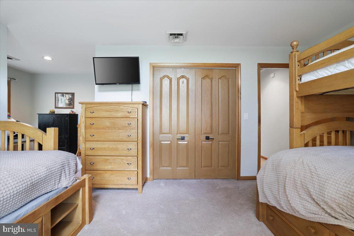 187 Sawmill Road photo 66