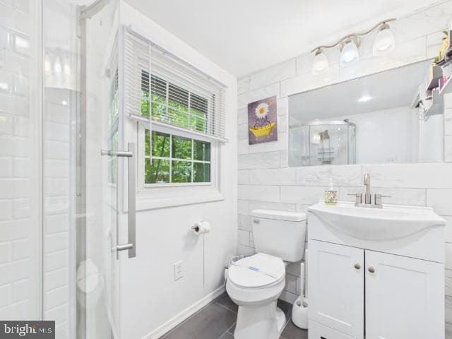 7803 Lake Shore Drive photo 17