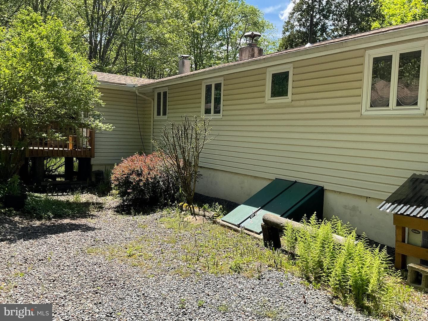 104 Tepee Drive photo 31