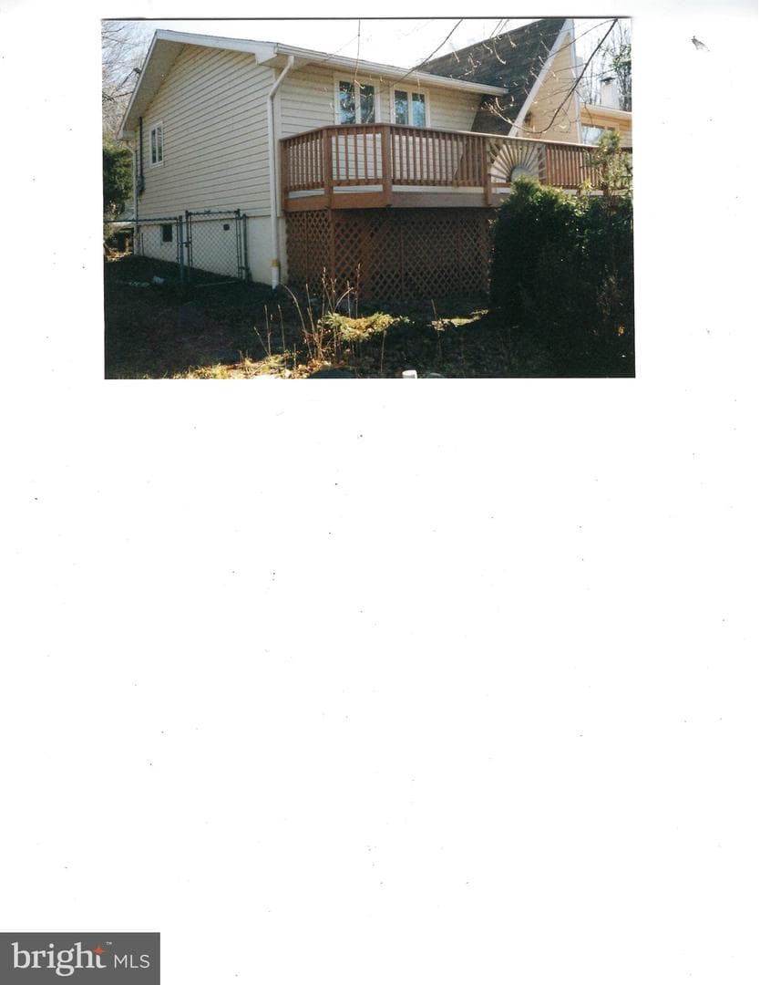 104 Tepee Drive photo 6