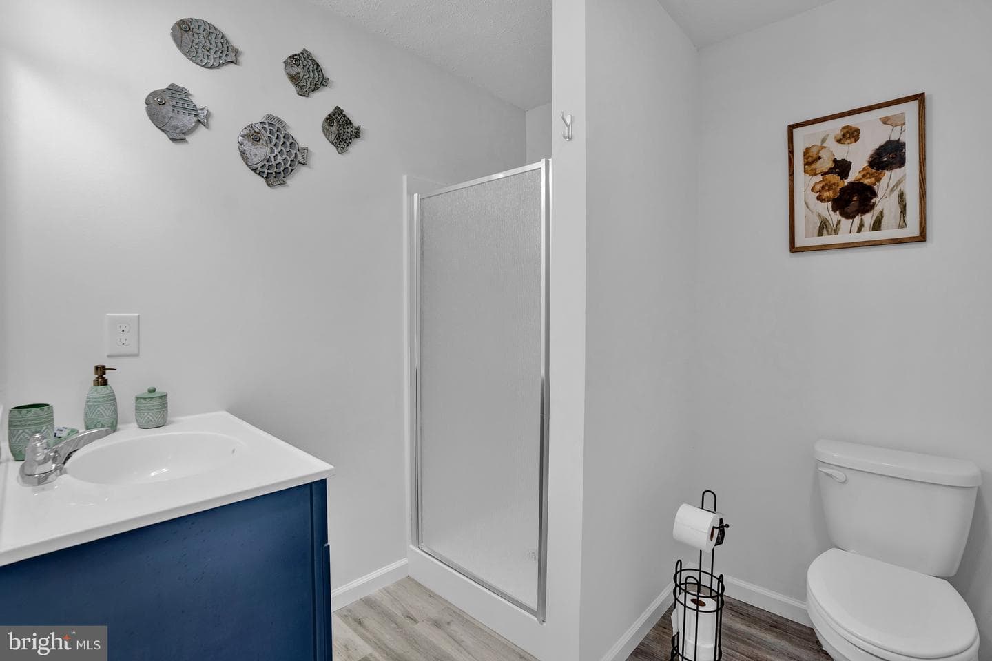 8595 Periwinkle Drive photo 27