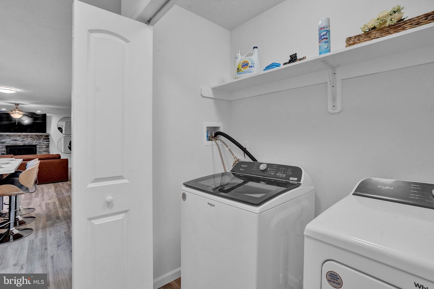 8595 Periwinkle Drive photo 31