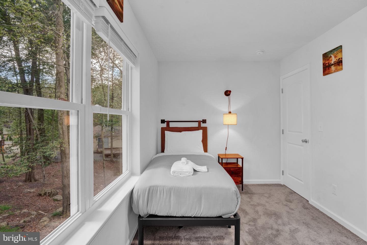 8595 Periwinkle Drive photo 38