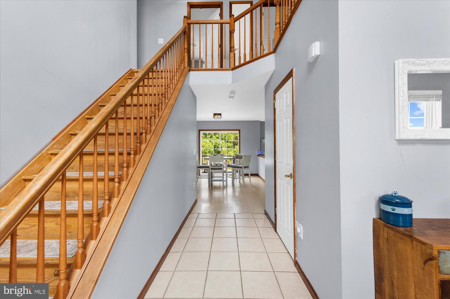 207 Stacia Way photo 5