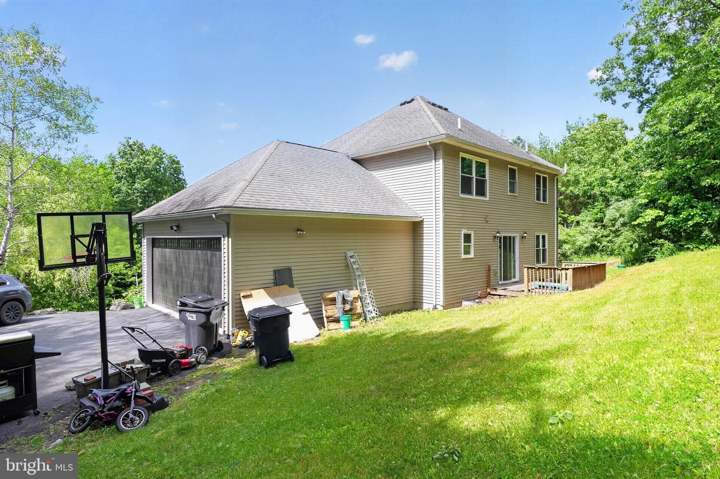316 Reagan Drive photo 4