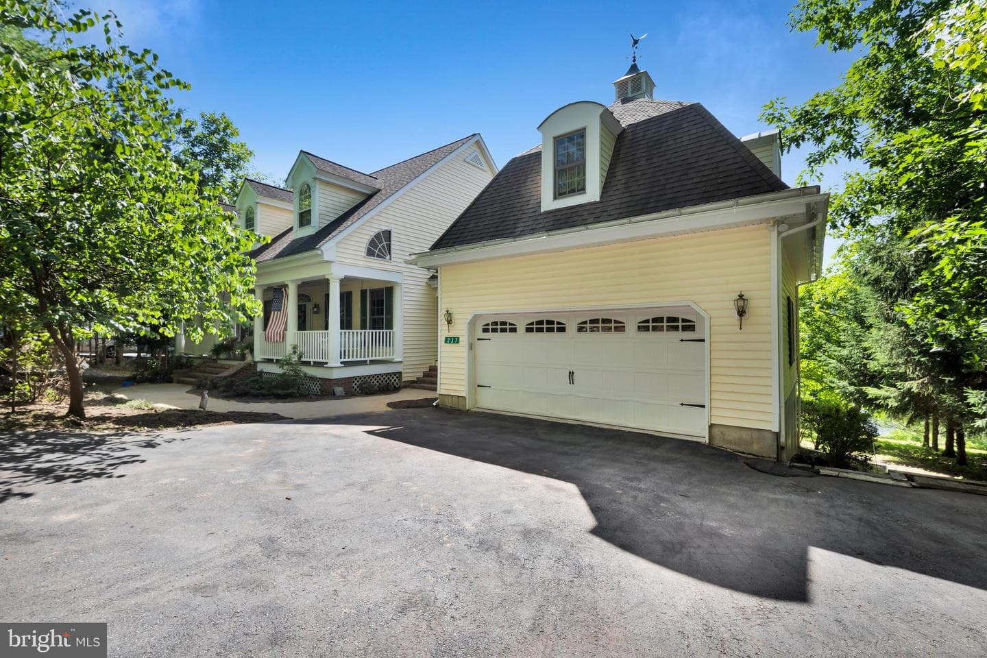 237 Eastshore Drive photo 4