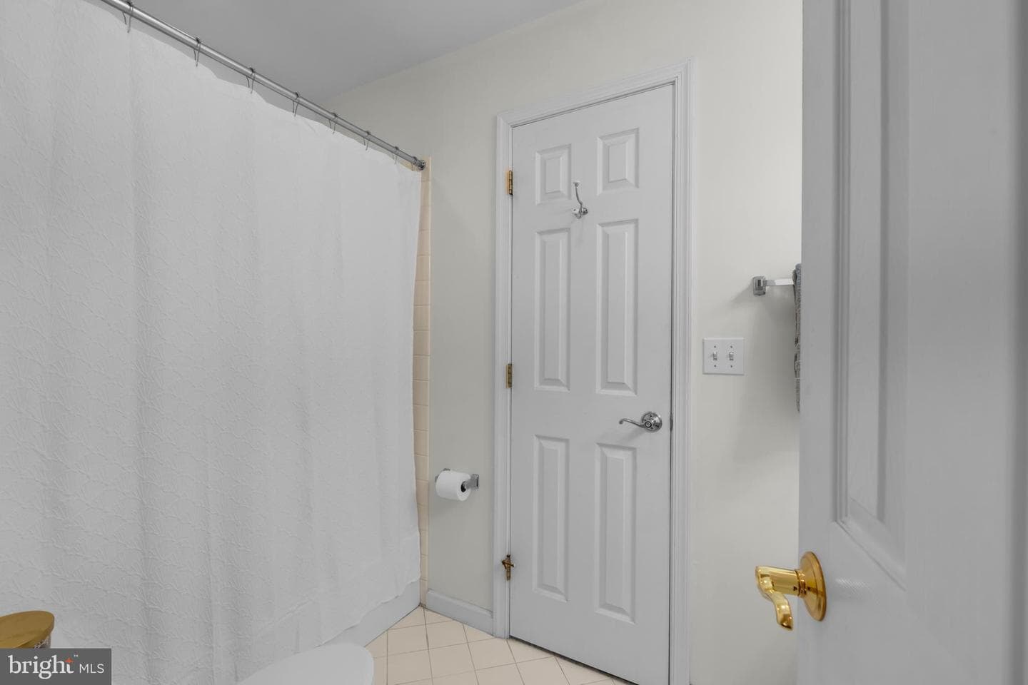 237 Eastshore Drive photo 45