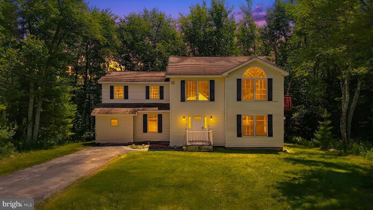 1229 Fern Drive, Pocono Summit