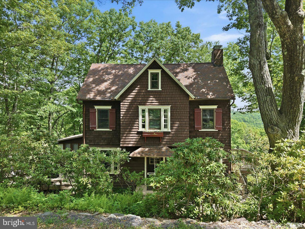 90 Oak Lane photo 85