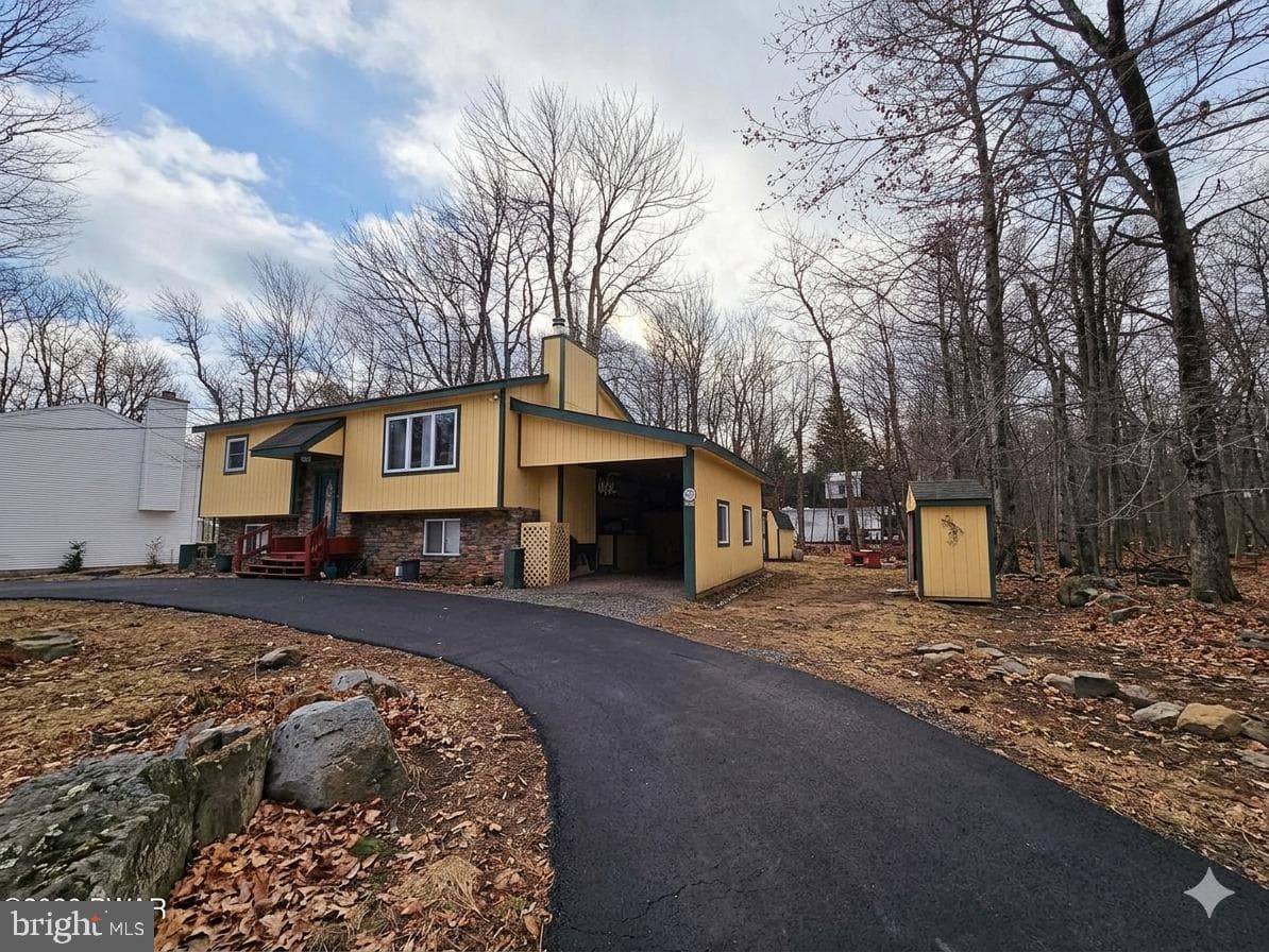 1293 Winding Way photo 45