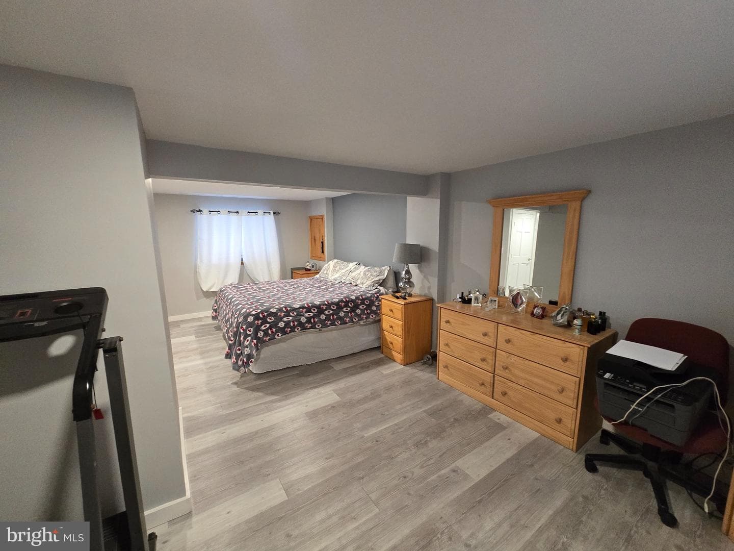 1293 Winding Way photo 9