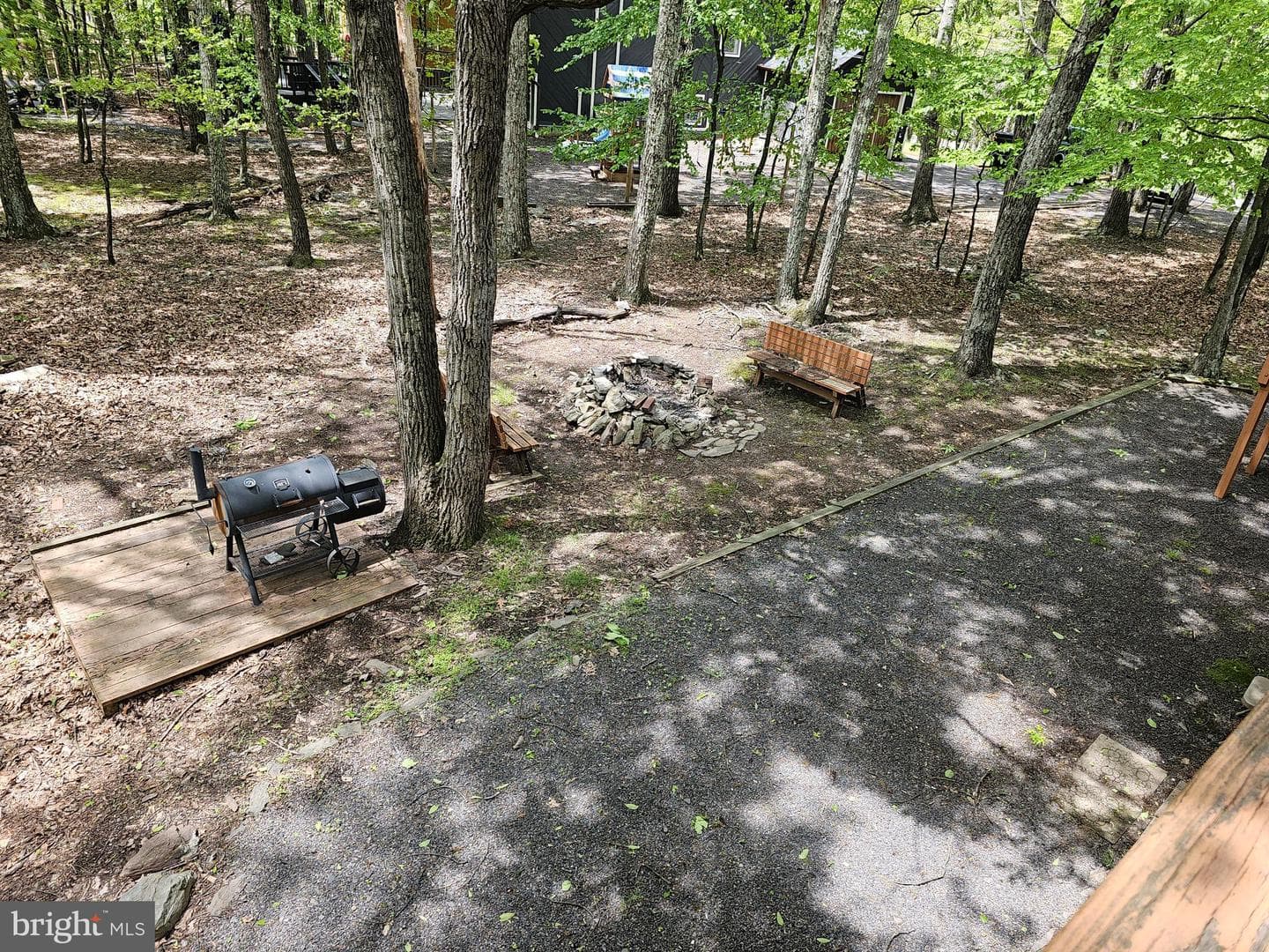 8226 Woodchuck Court photo 28