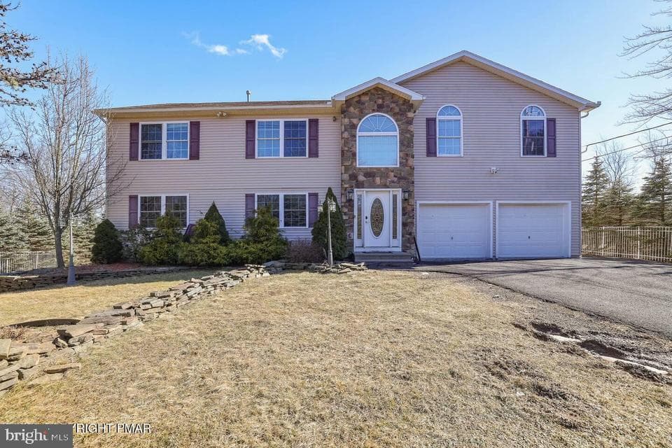 250 Beaver Dam Road, Long Pond