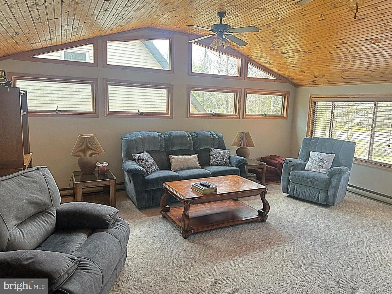 134 Wyalusing Drive, Pocono Lake