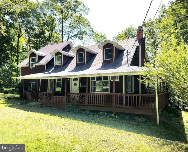 143 Cathleen Drive, East Stroudsburg