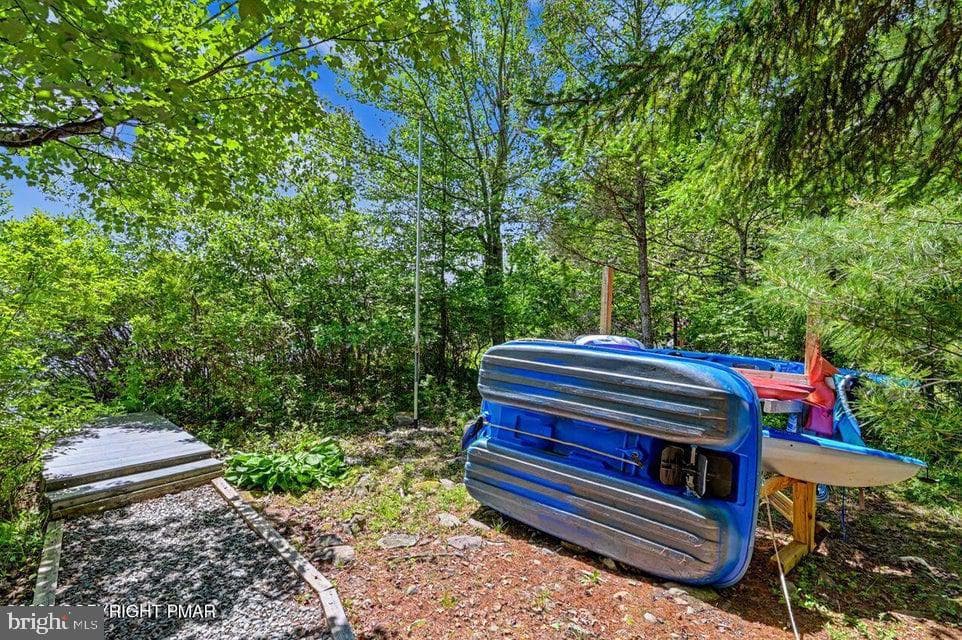 211 Nadine Boulevard photo 22
