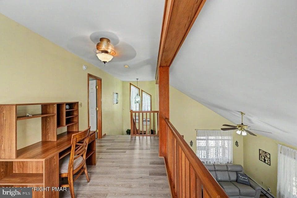 211 Nadine Boulevard photo 27
