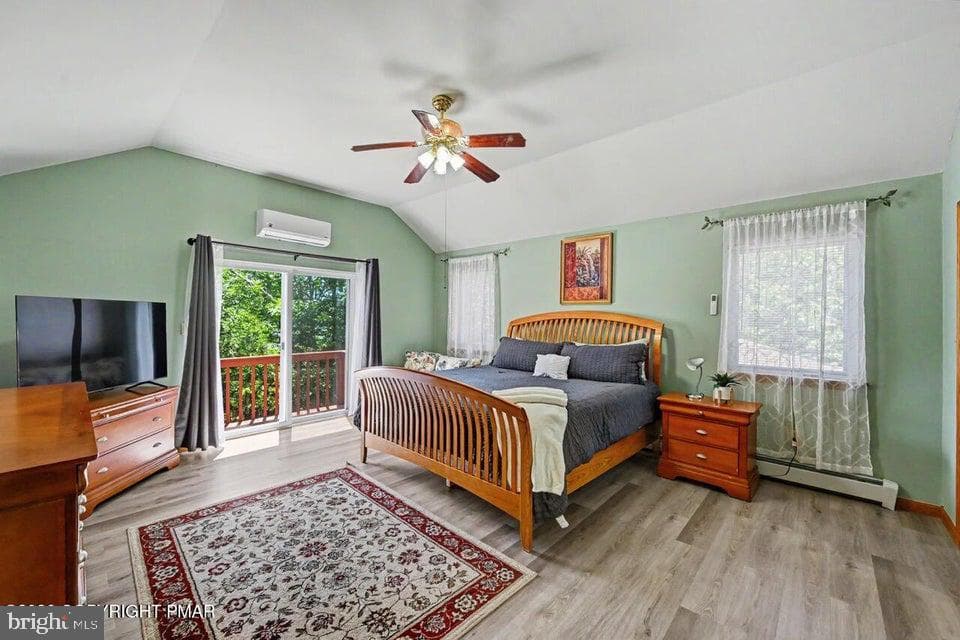 211 Nadine Boulevard photo 36