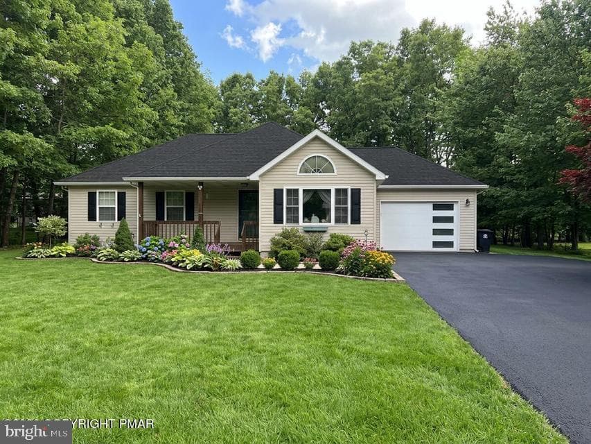 164 Bull Run, Long Pond