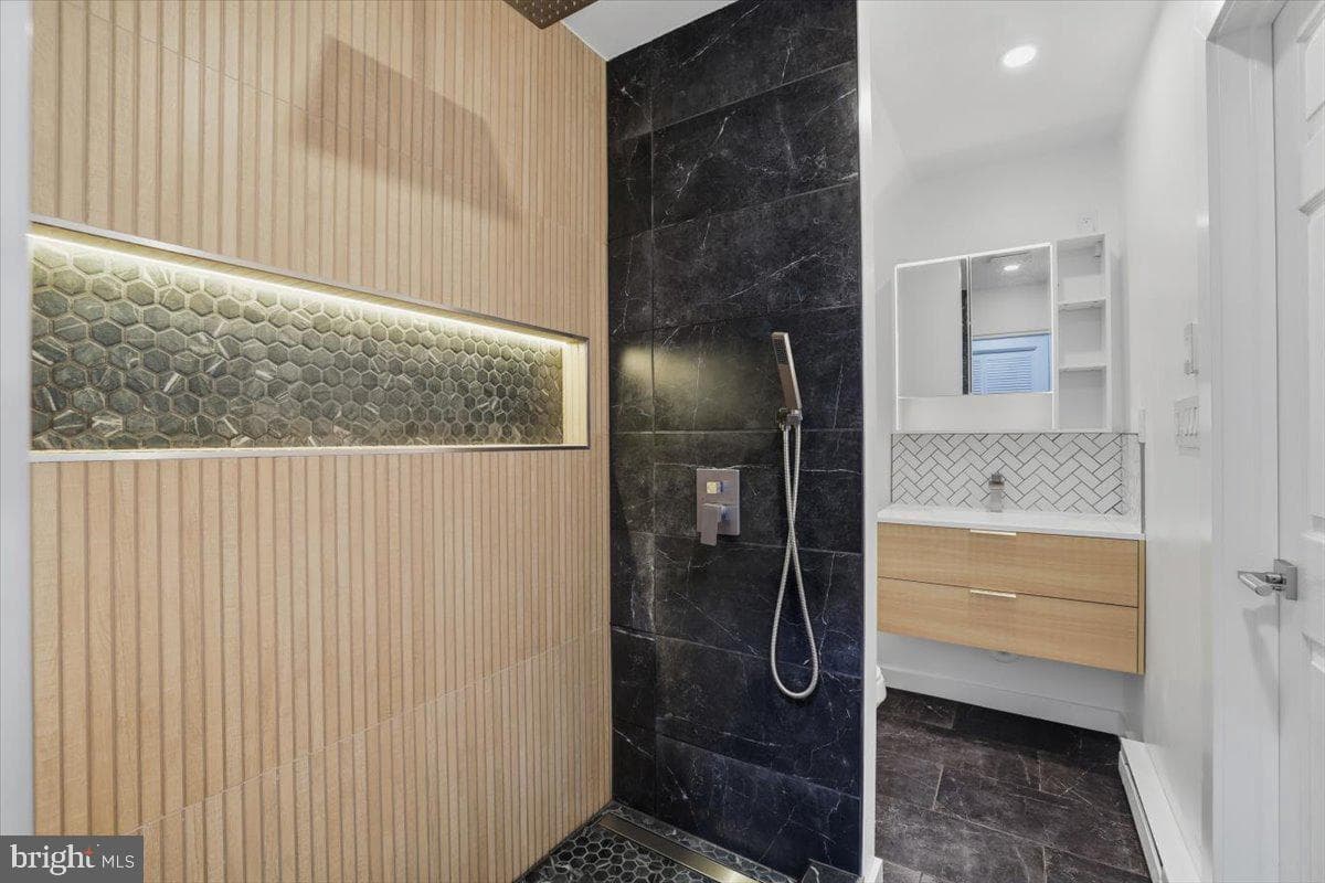 8934 Deerfield Road photo 19