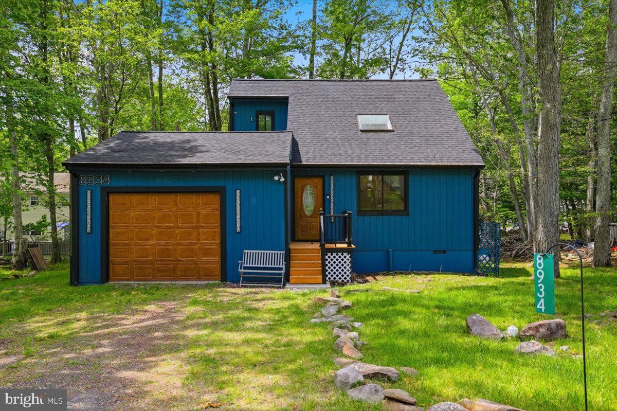 8934 Deerfield Road, Tobyhanna