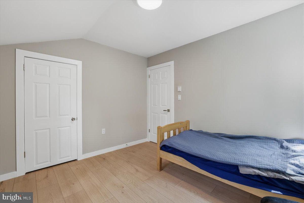 8934 Deerfield Road photo 25