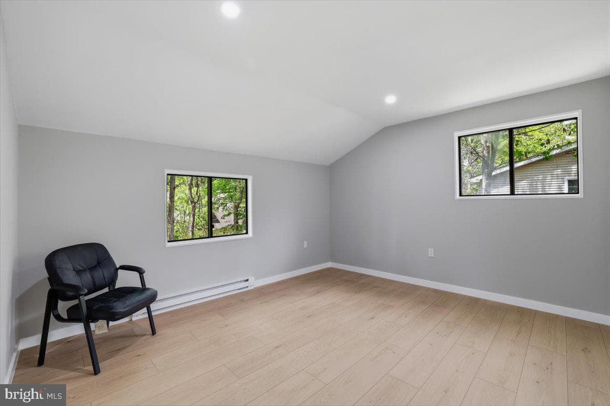 8934 Deerfield Road photo 28