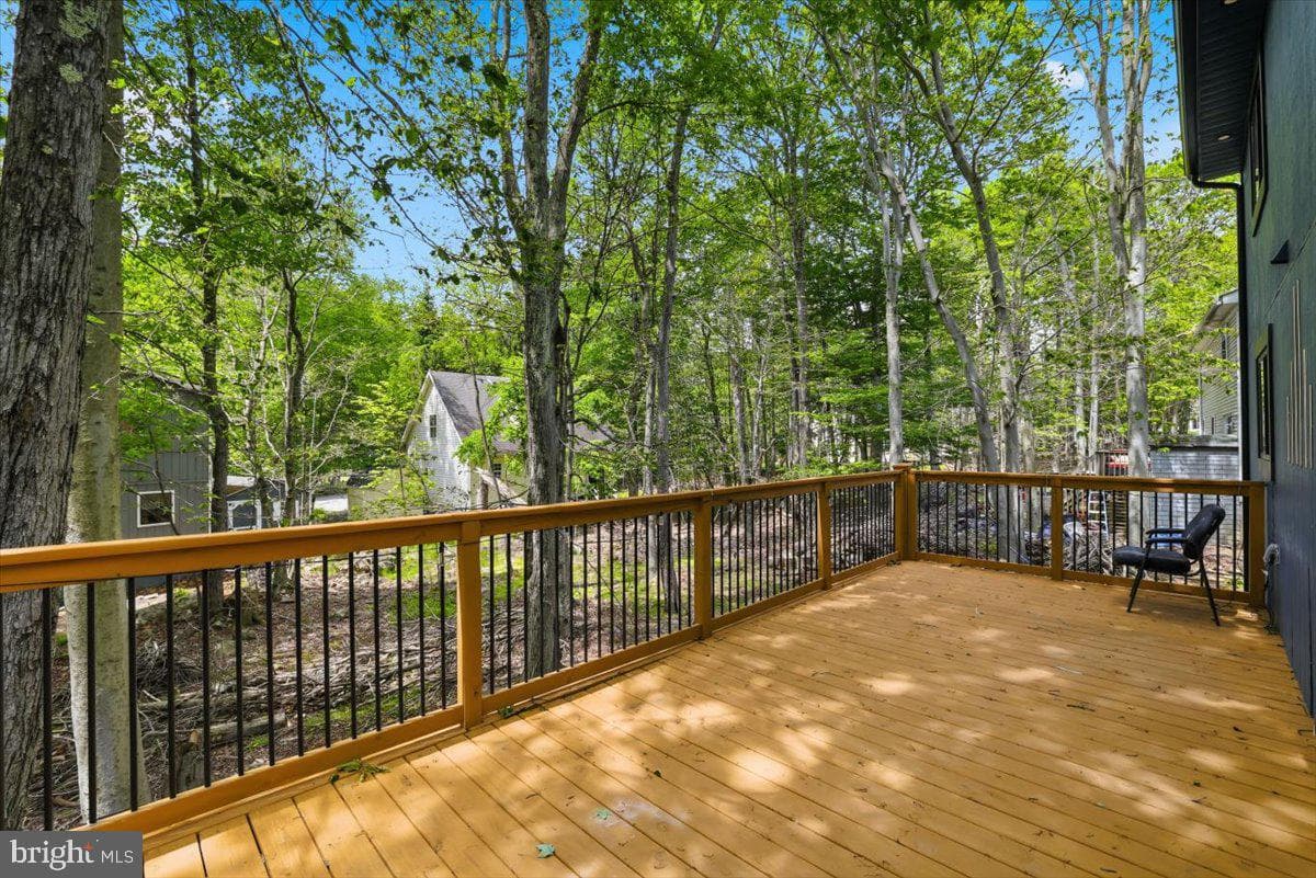 8934 Deerfield Road photo 31