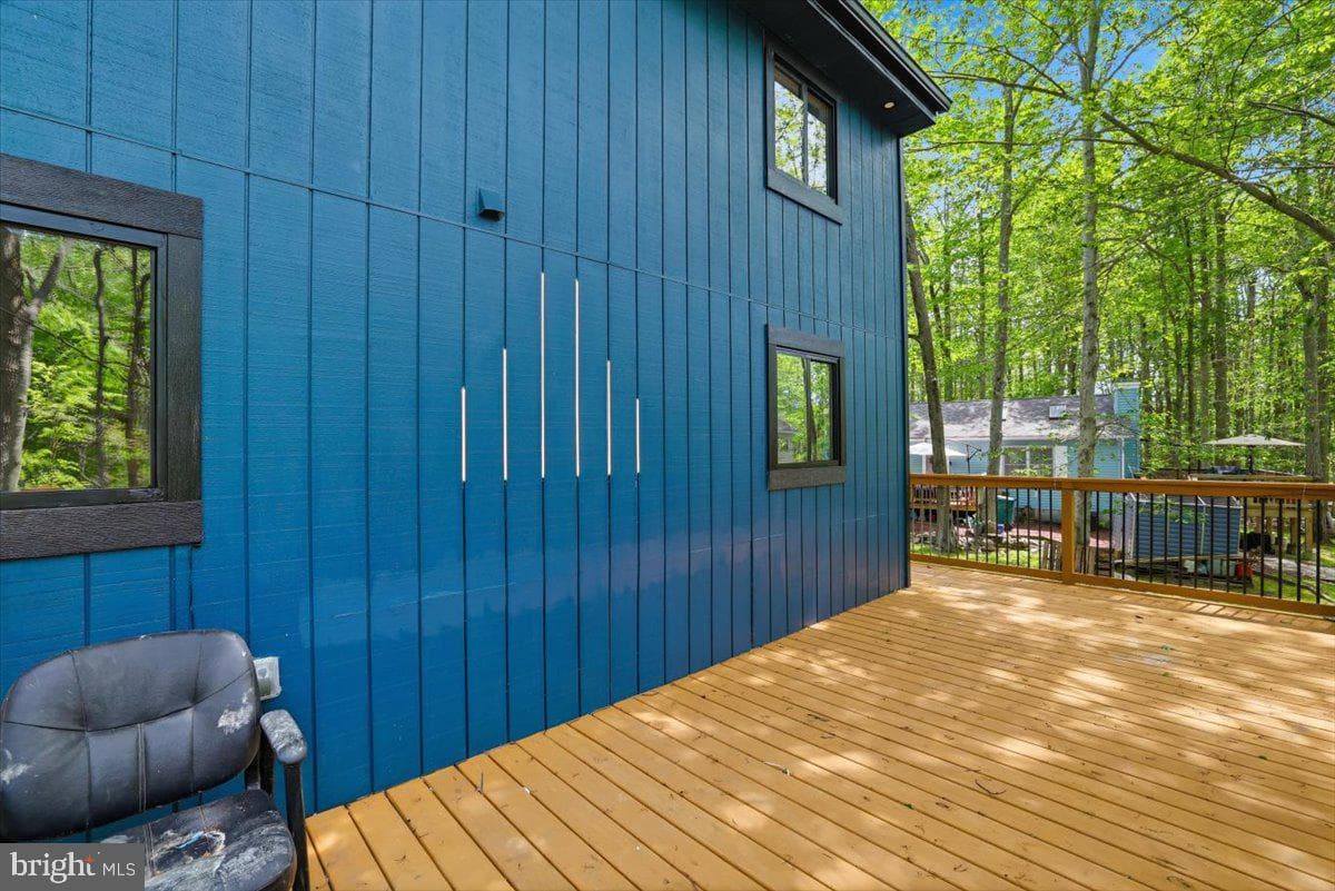 8934 Deerfield Road photo 33