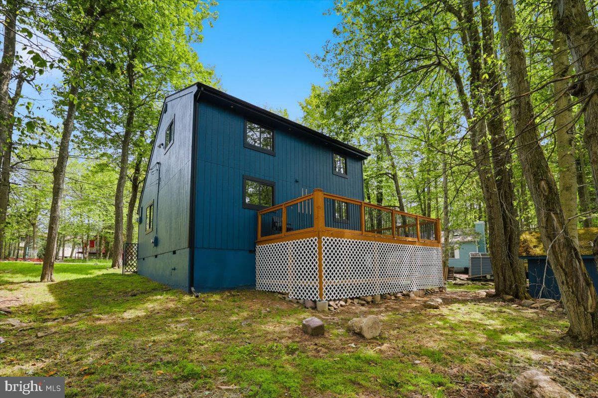 8934 Deerfield Road photo 36