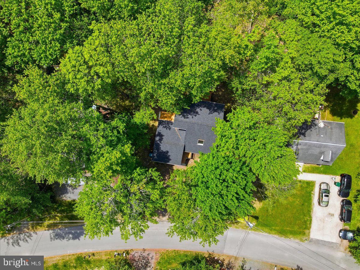 8934 Deerfield Road photo 41