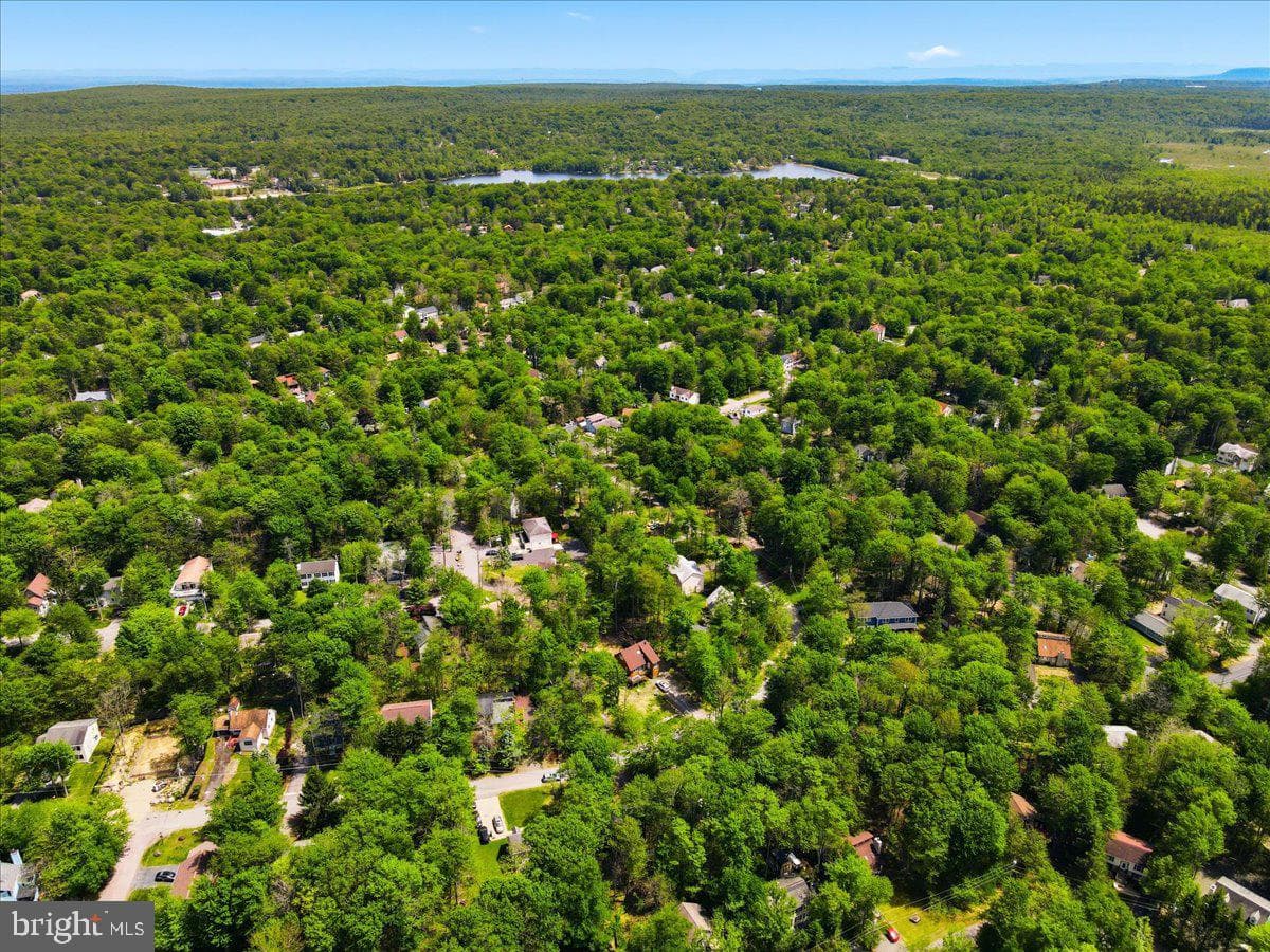 8934 Deerfield Road photo 46