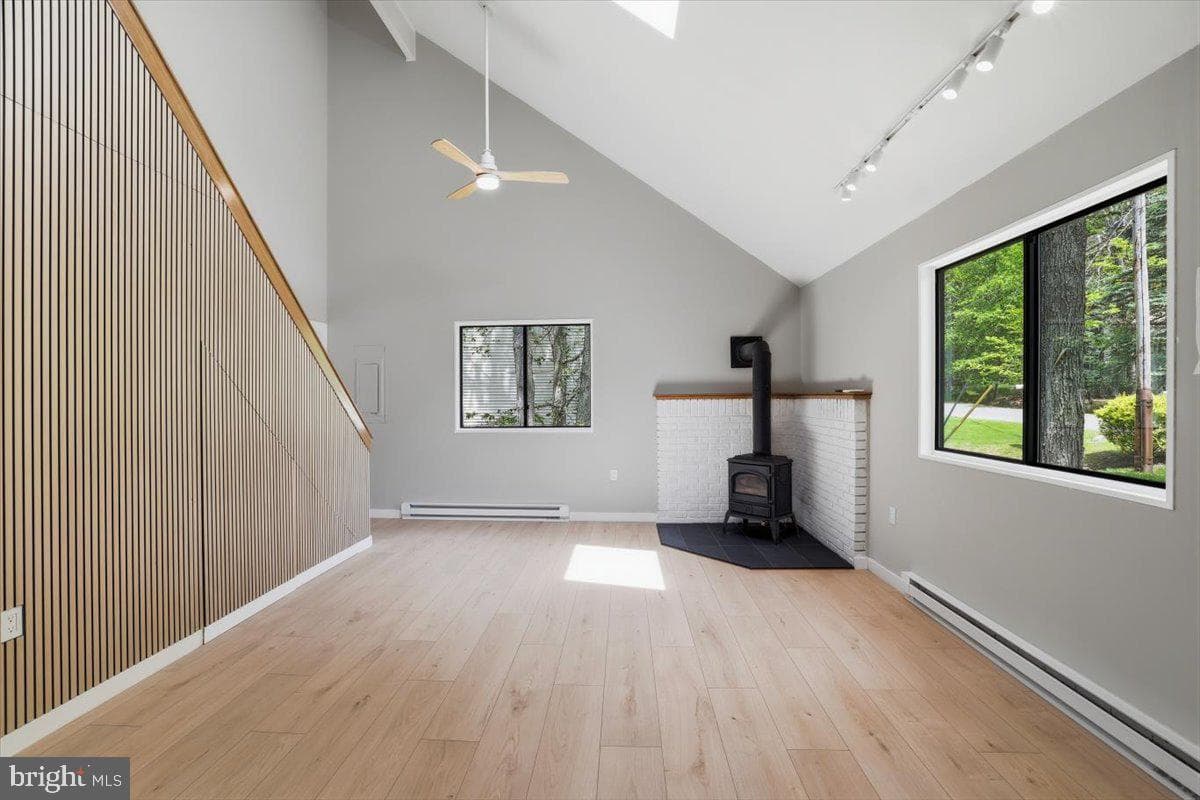8934 Deerfield Road photo 9