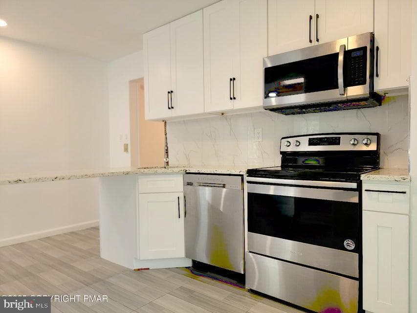 121 Overland Drive photo 5