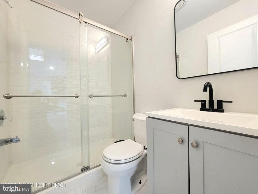 121 Overland Drive photo 8