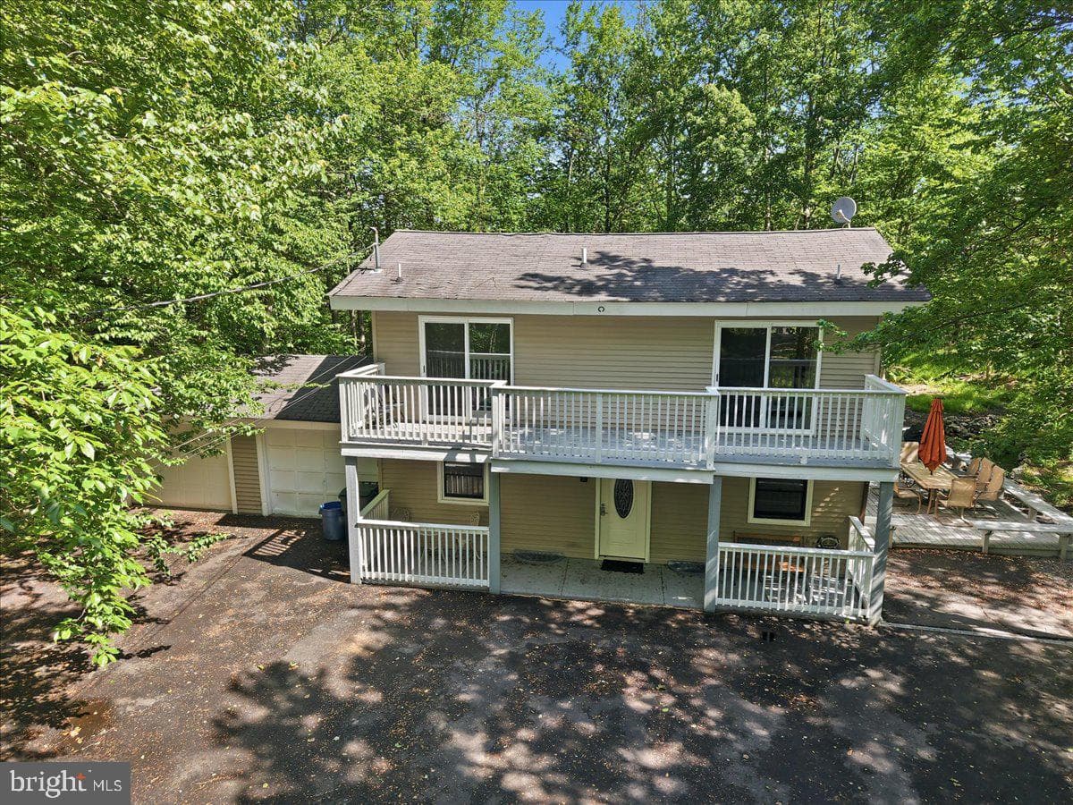 4172 Brook Court, Tobyhanna