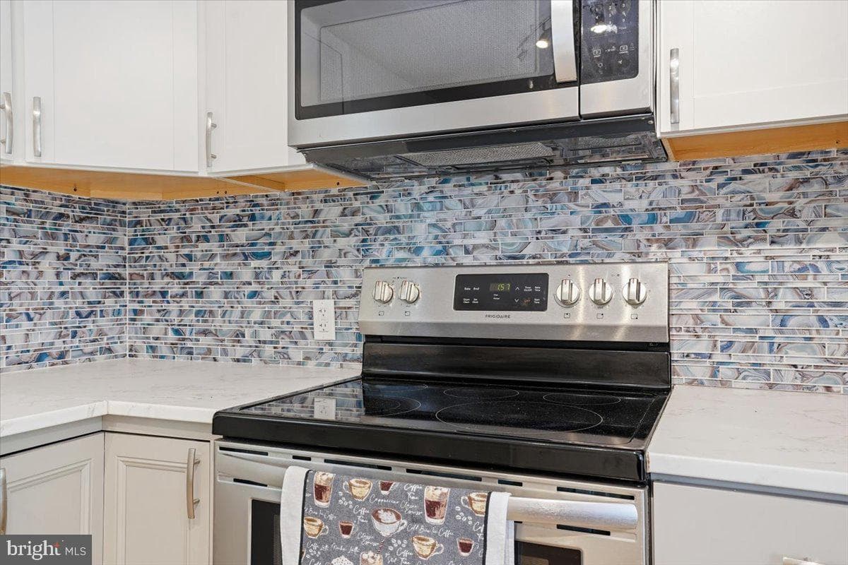 4172 Brook Court photo 23