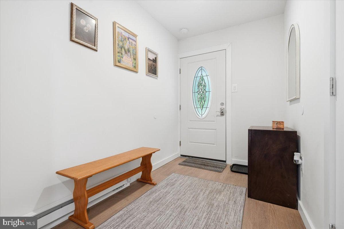 4172 Brook Court photo 4