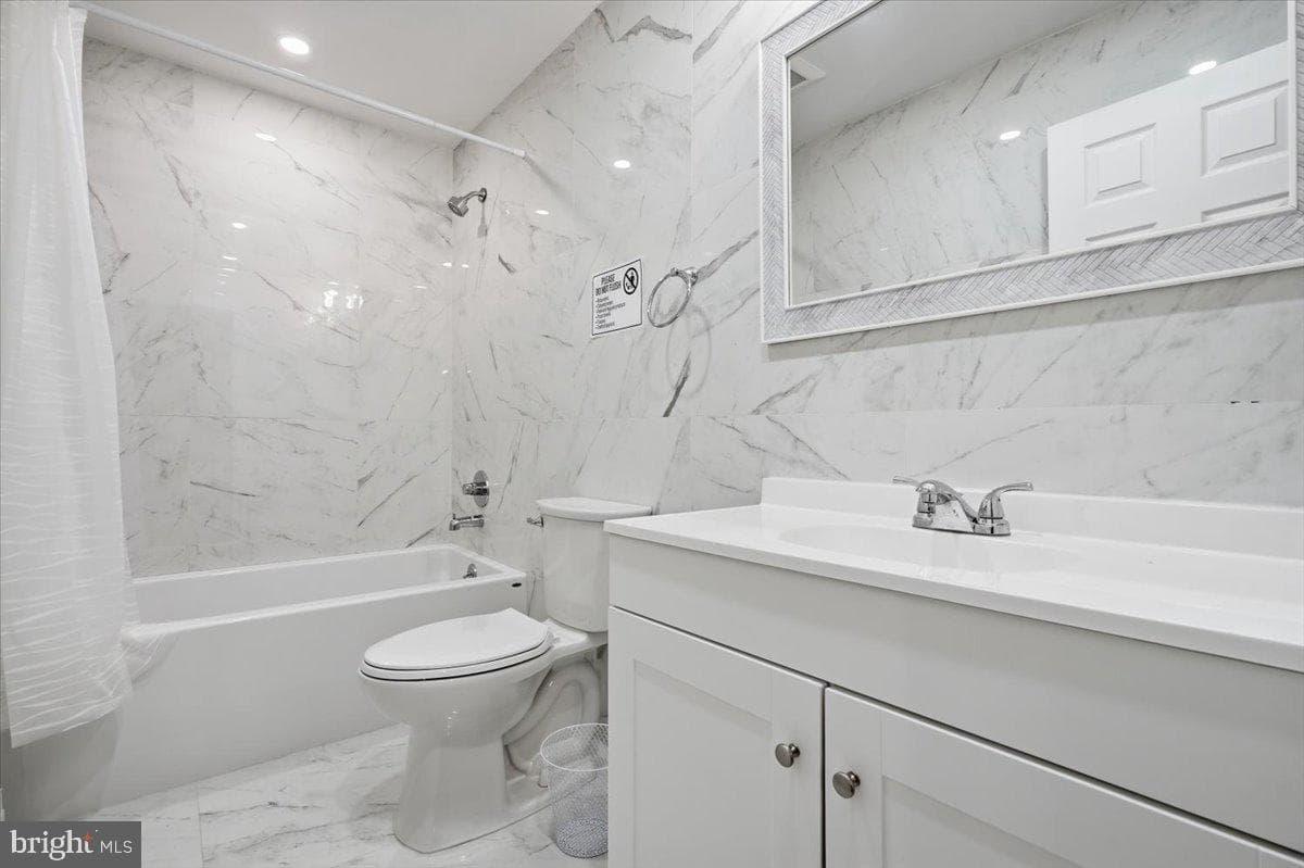 4172 Brook Court photo 54