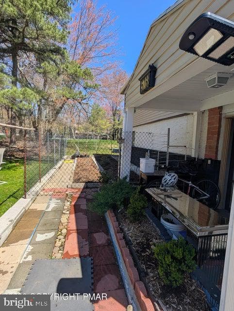 1514 Clover Road photo 3