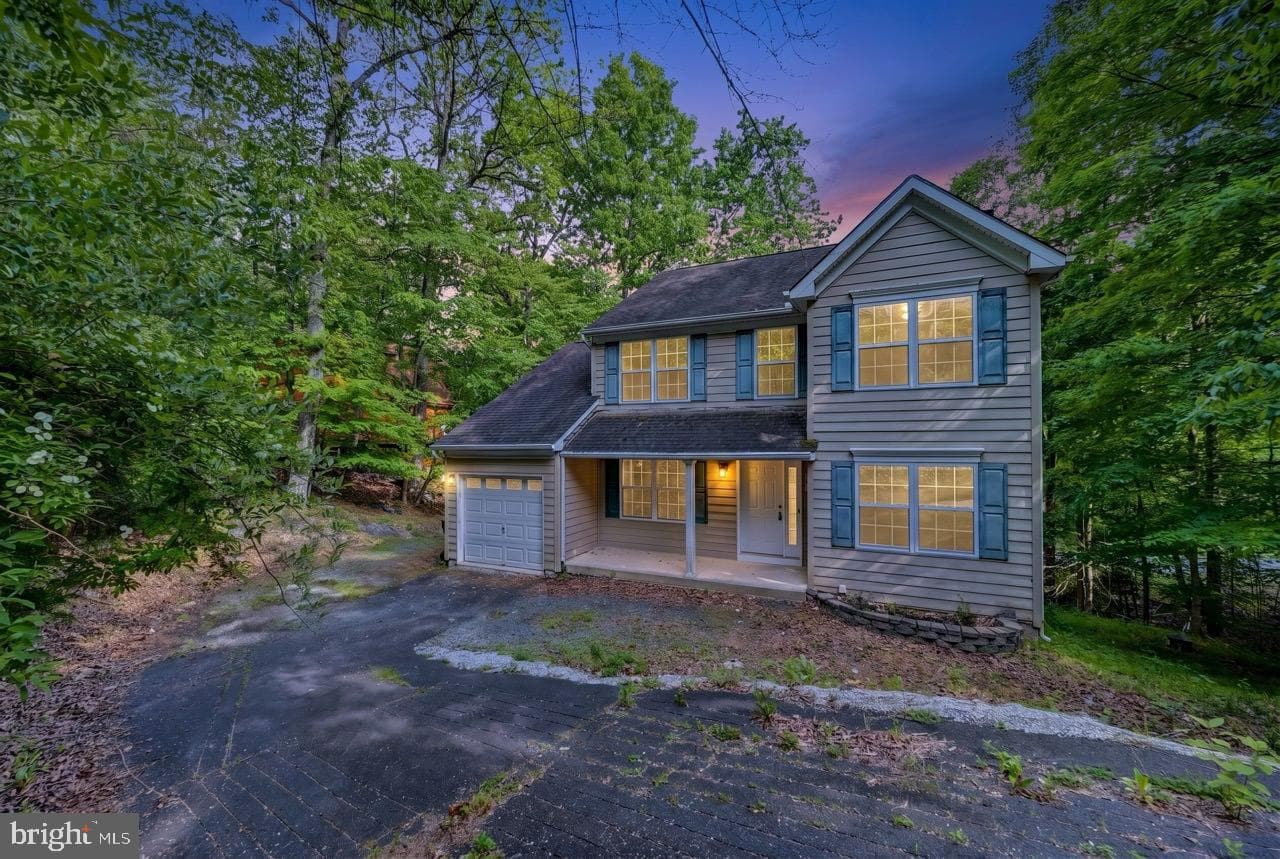 112 Cedar Lane, East Stroudsburg