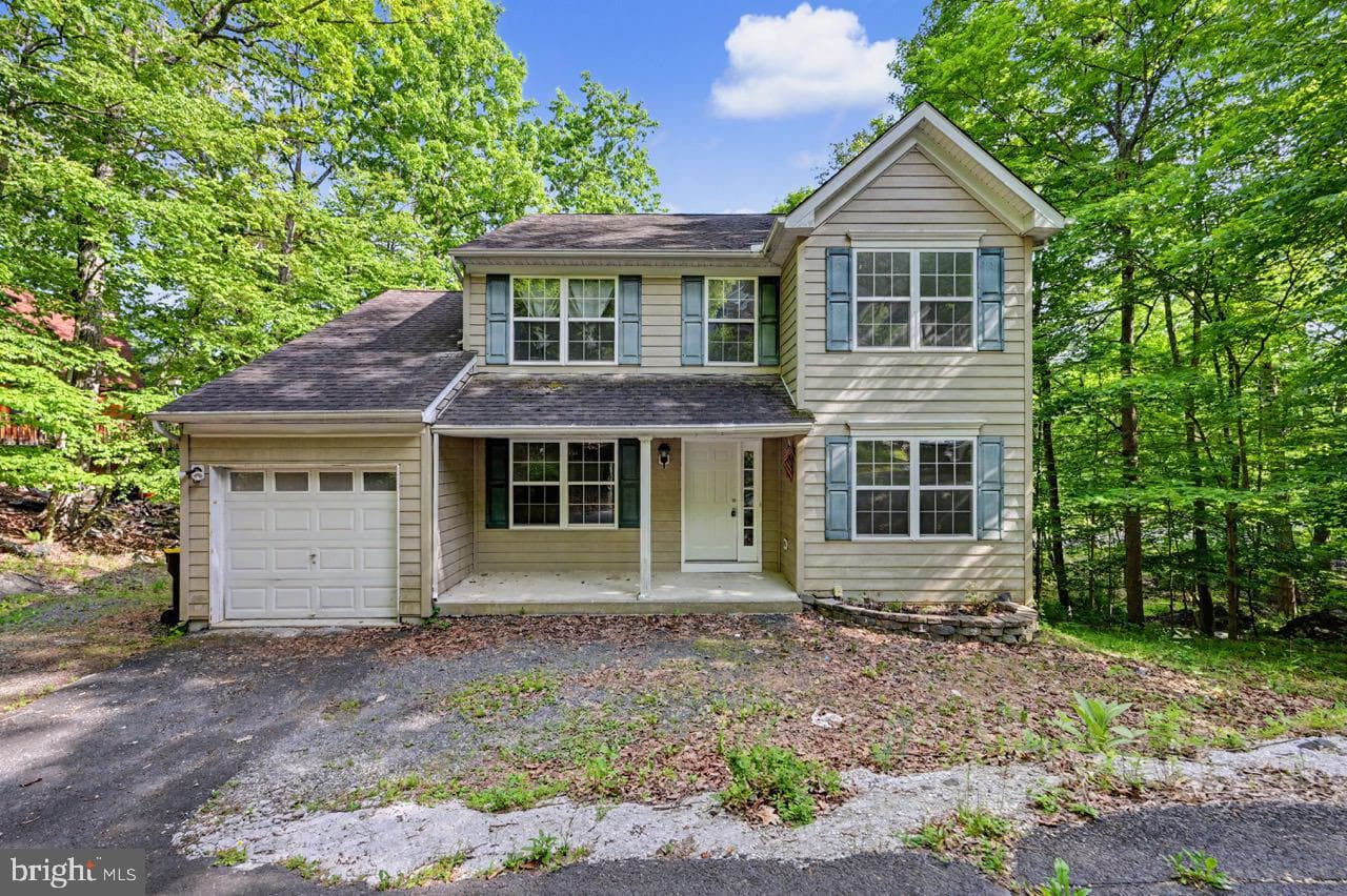 112 Cedar Lane photo 3