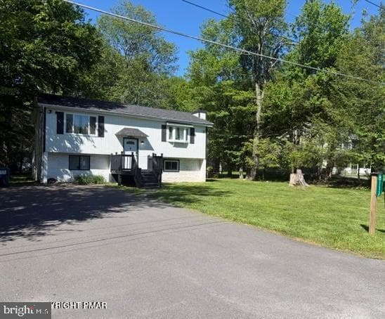 8111 Coco Drive, Pocono Summit