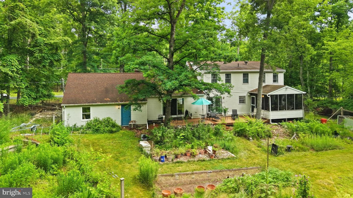 209 Remington Road photo 37