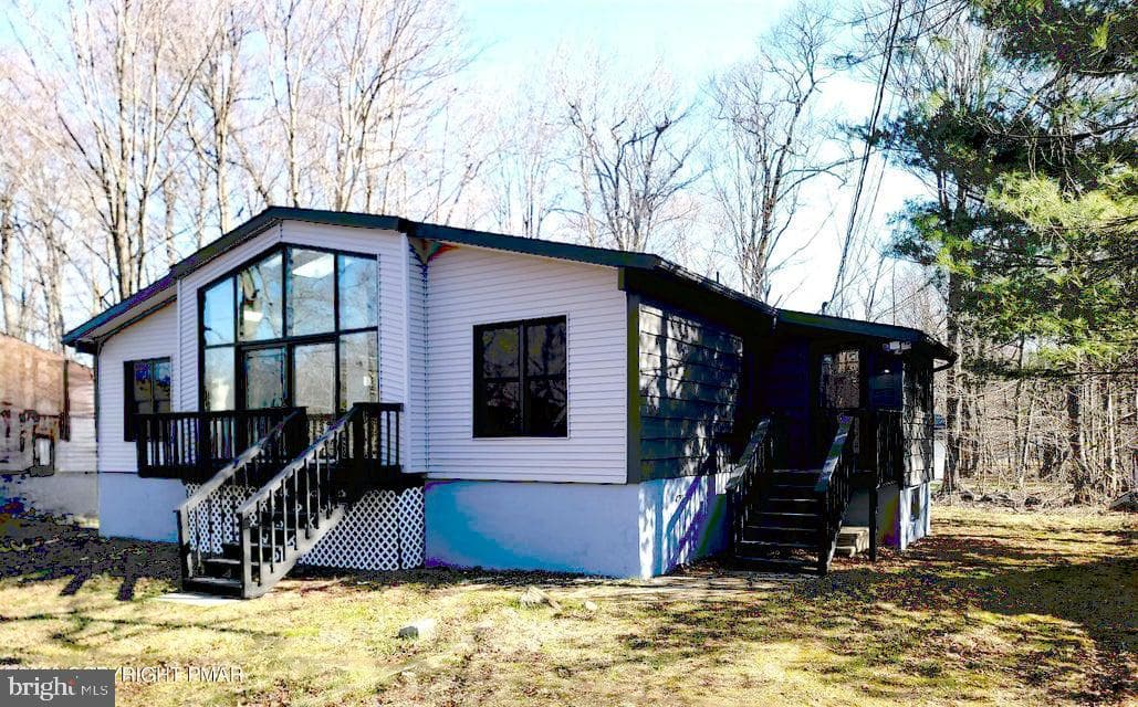 9069 Idlewild Drive, Tobyhanna