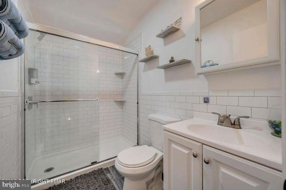 7430 Ventnor Drive photo 20